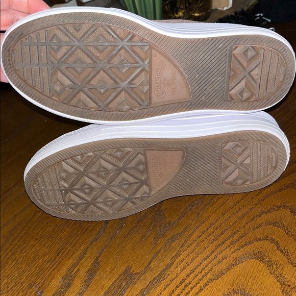 Like new Converse Women's High-Top Platform Sneakers - brown worn once - Picture 6 of 9